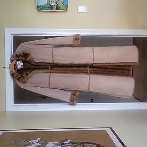 HP!! 🎉🥰♥️Talbots beautiful warm 🧥 coat